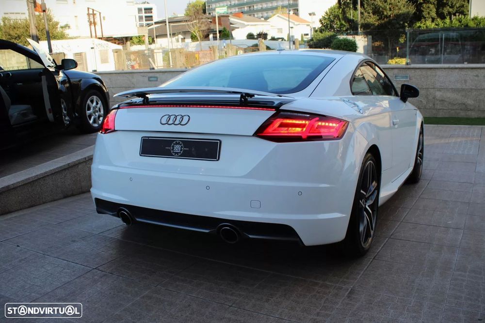 Audi TT Coupé - 5