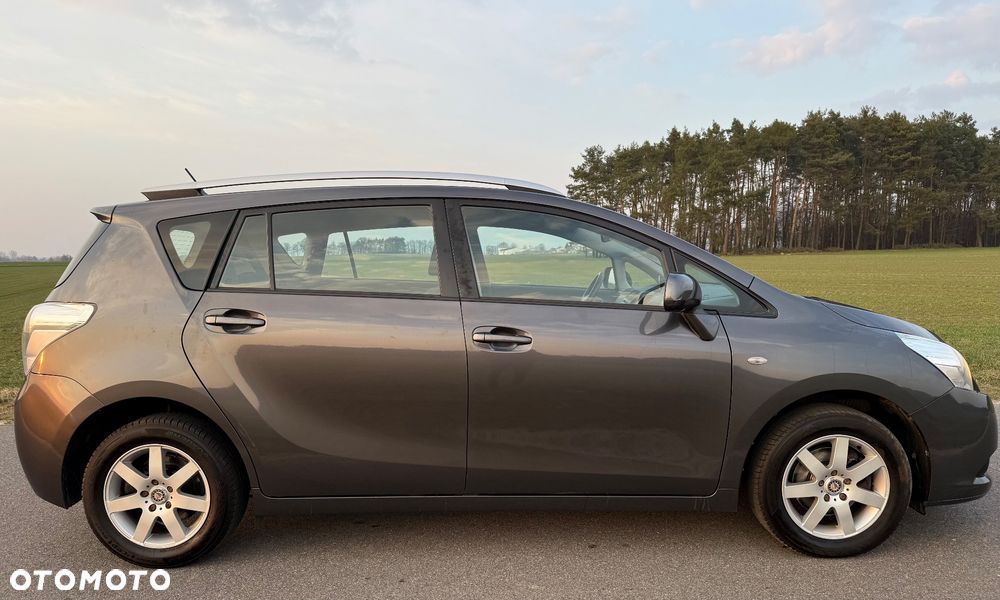 Toyota Verso 1.6 5-Sitzer Comfort - 5