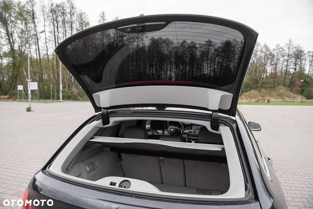 BMW Seria 5 520d - 20