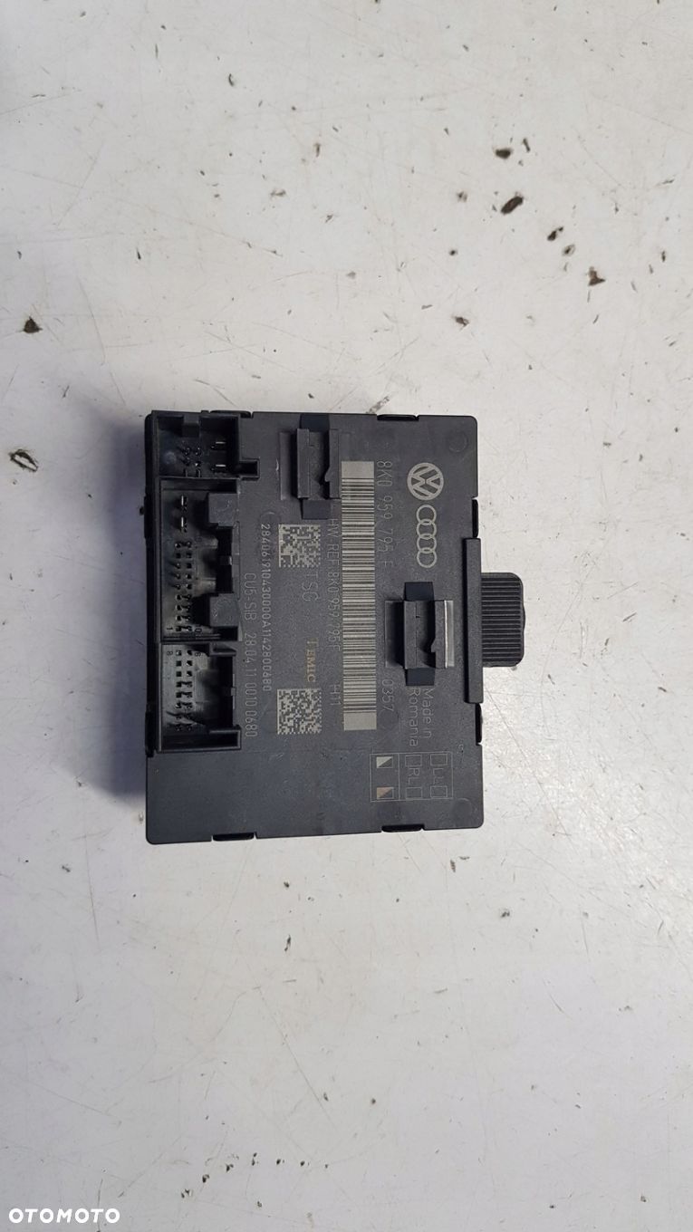 moduł drzwi tył Audi A4 B8 8K0959795F - 1