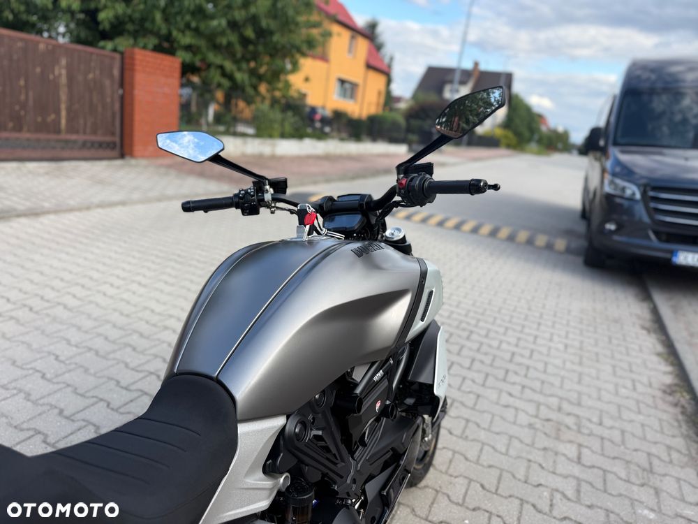 Ducati Diavel - 16