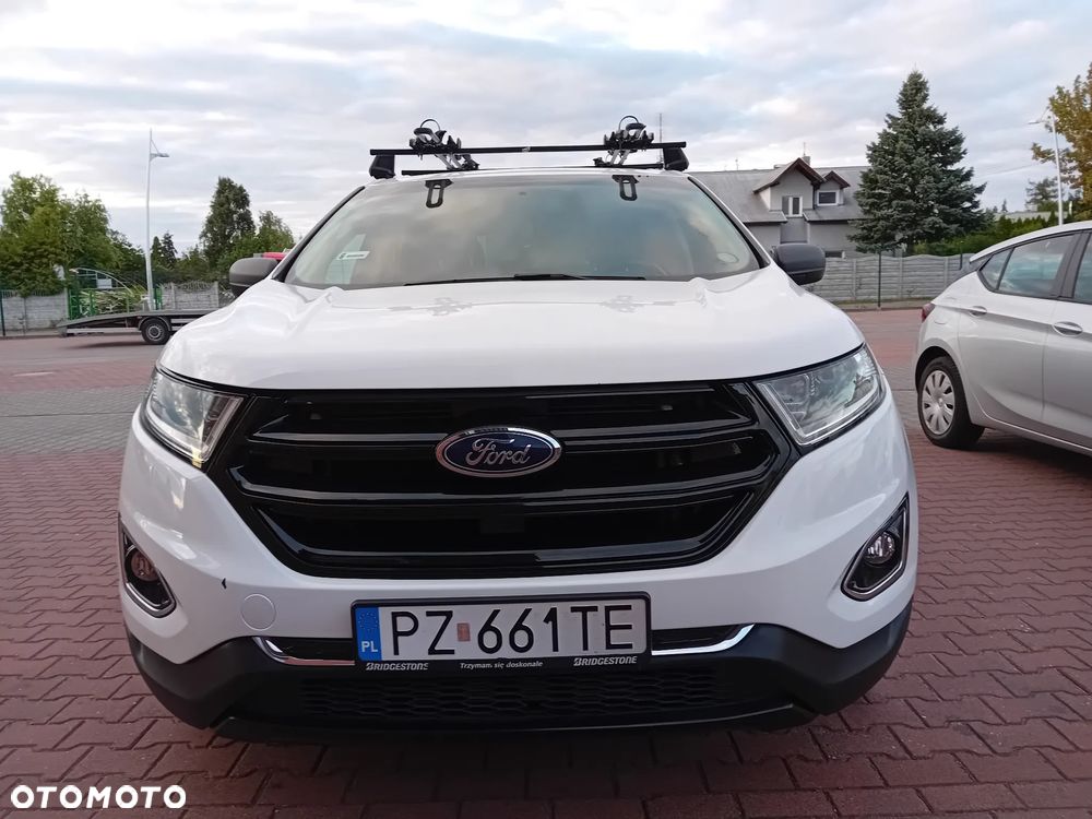 Ford Edge - 22