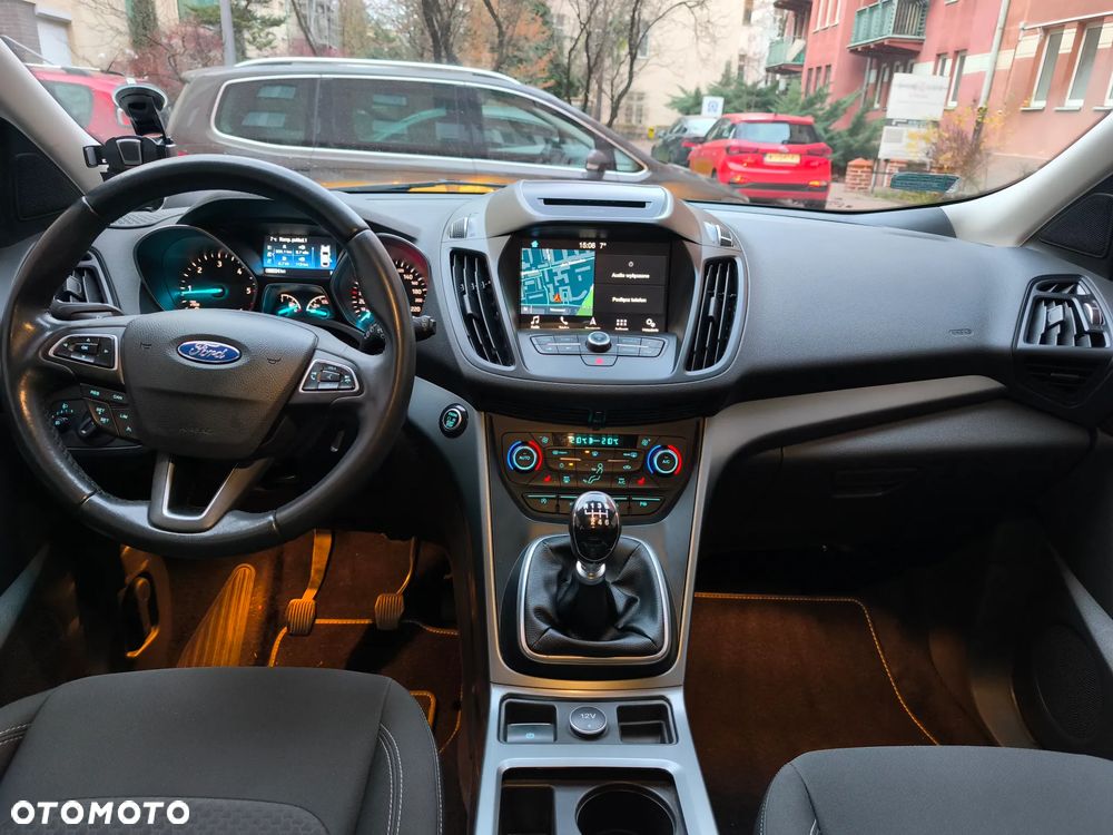Ford Kuga 1.5 TDCi FWD Edition - 19