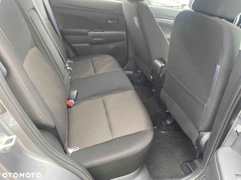 Mitsubishi ASX 1.6 2WD Klassik Kollektion+ - 32