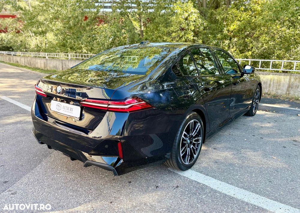 BMW Seria 5 520i AT MHEV - 5