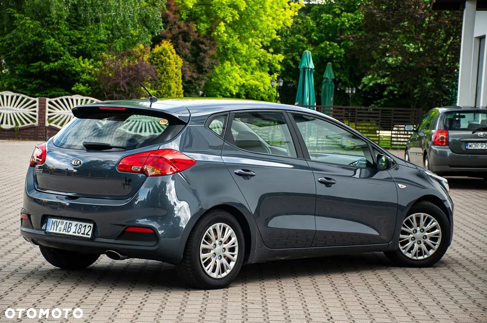 Kia Ceed 1.4 CVVT EX - 12