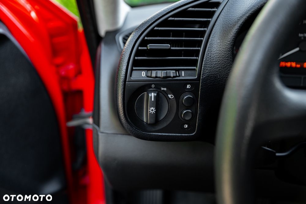 BMW Seria 3 - 27