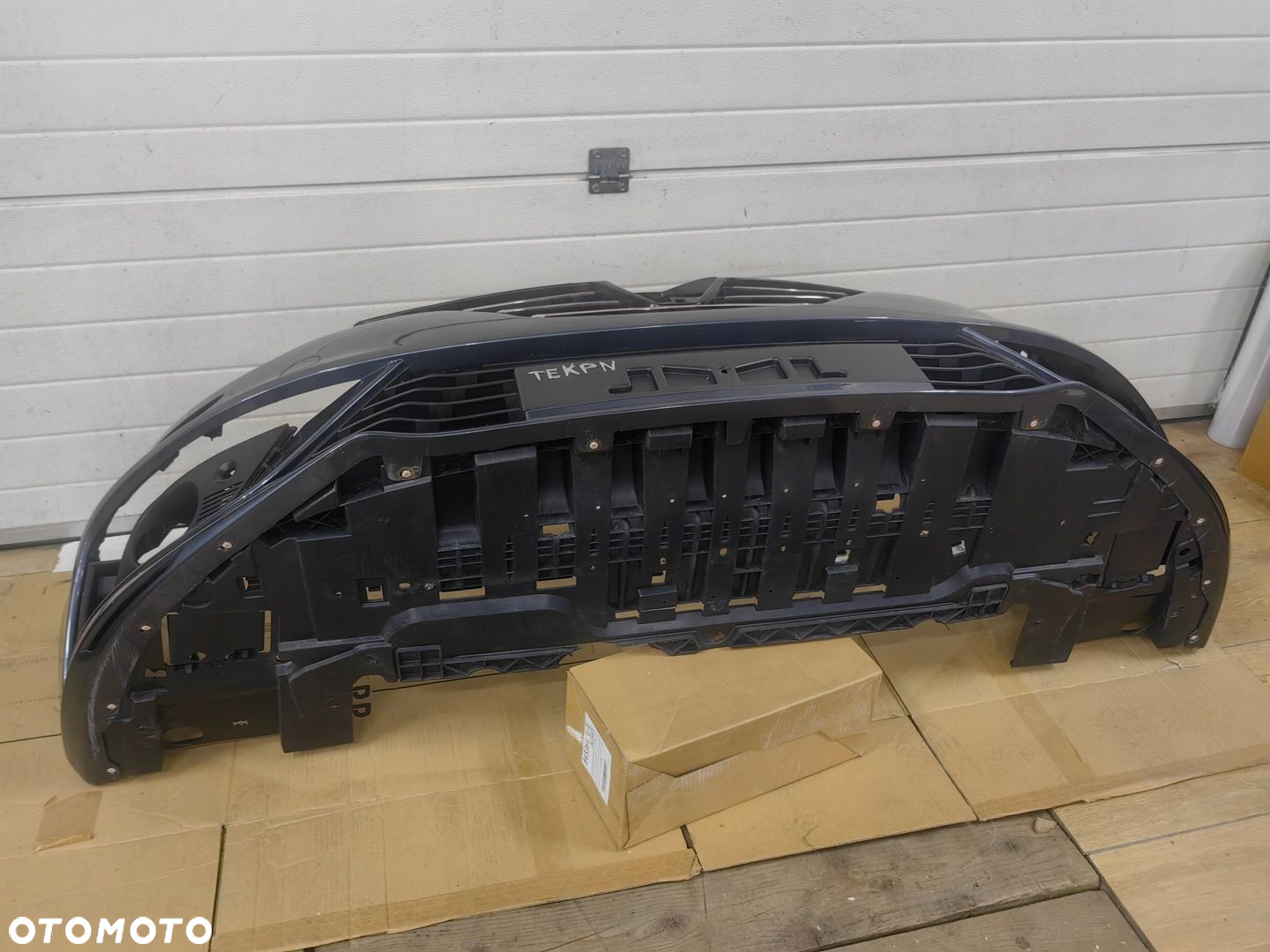 ZDERZAK PRZÓD PRZEDNI RENAULT MEGANE IV TEKPN - 10