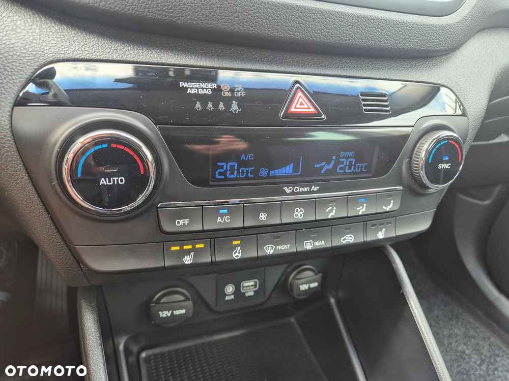 Hyundai Tucson blue 1.7 CRDi 2WD DCT Premium - 9