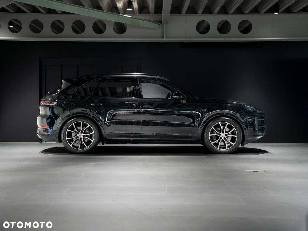 Porsche Cayenne E-Hybrid PHEV - 6