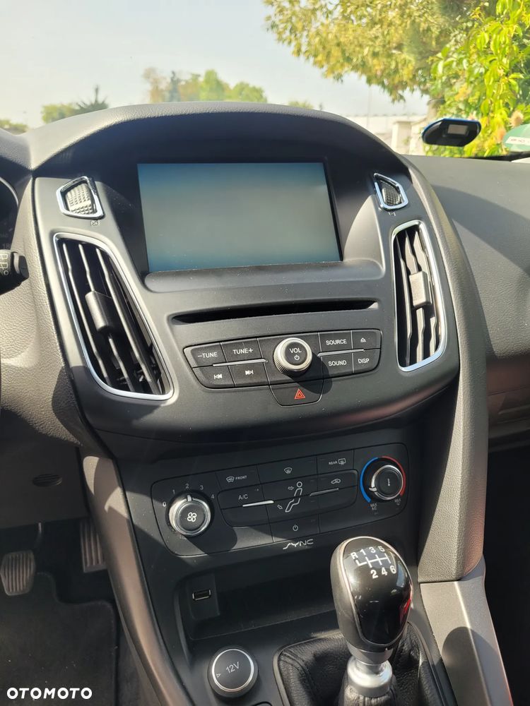 Ford Focus - 20