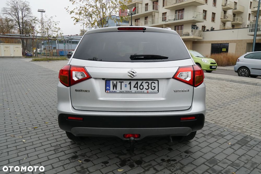 Suzuki Vitara 1.6 Comfort 2WD - 2