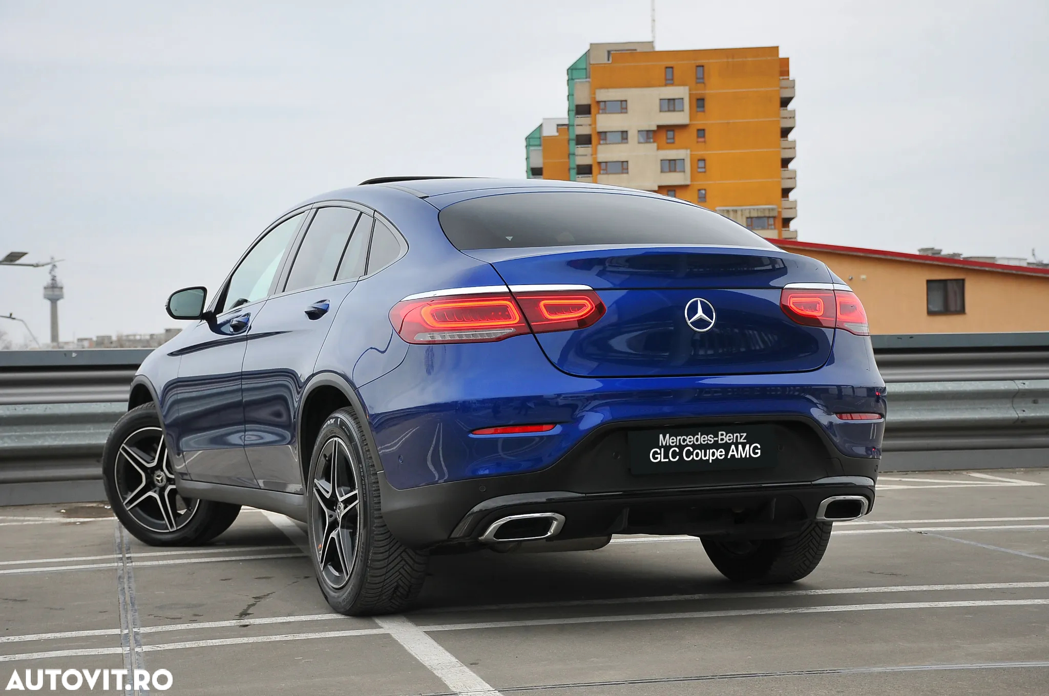Mercedes-Benz GLC Coupe 300 d 4Matic 9G-TRONIC AMG Line Plus - 2