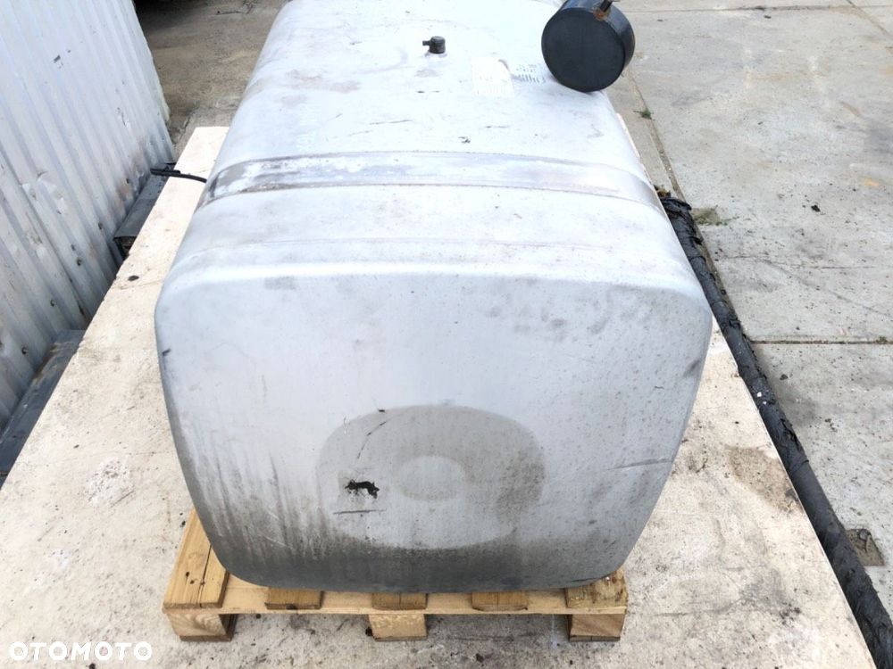 ZBIORNIK PALIWA 580L  MAN TGX I 2006 - 2022 18.440 324 kW [441 KM] 4x2 2012 - 5