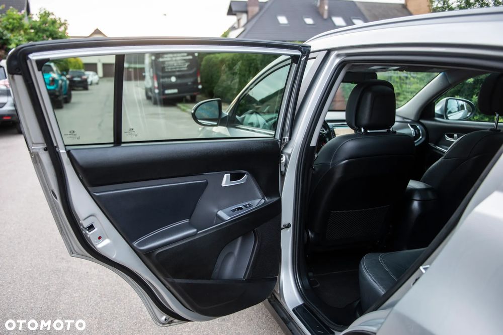 Kia Sportage 1.6 GDI 2WD ISG Edition 7 - 29