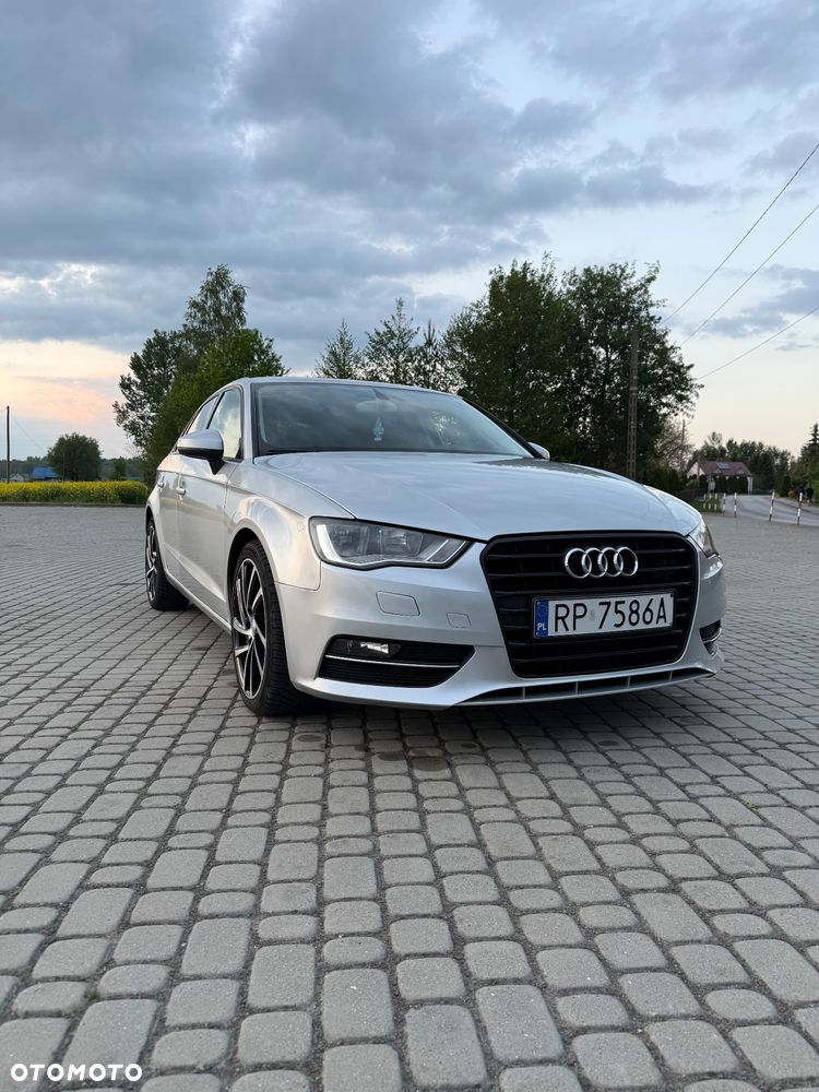 Audi A3 Sportback 1.6 TDI DPF Ambition S tronic - 20