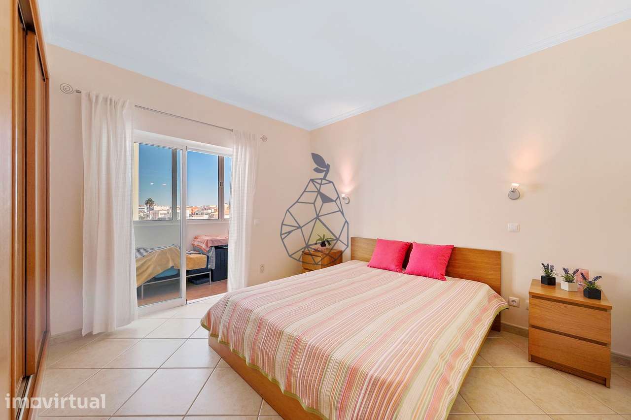 Comodo e acolhedor apartamento de um quarto no Barranco do Rodrigo em - Grande imagem: 5/39