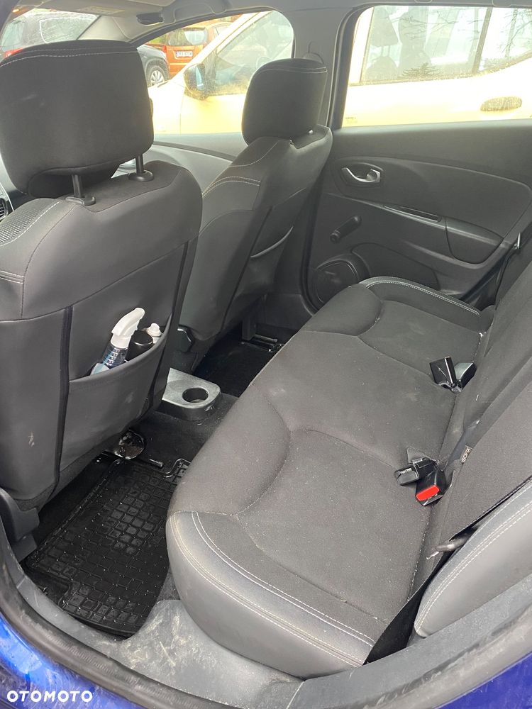 Renault Clio 1.2 16V Alize - 9