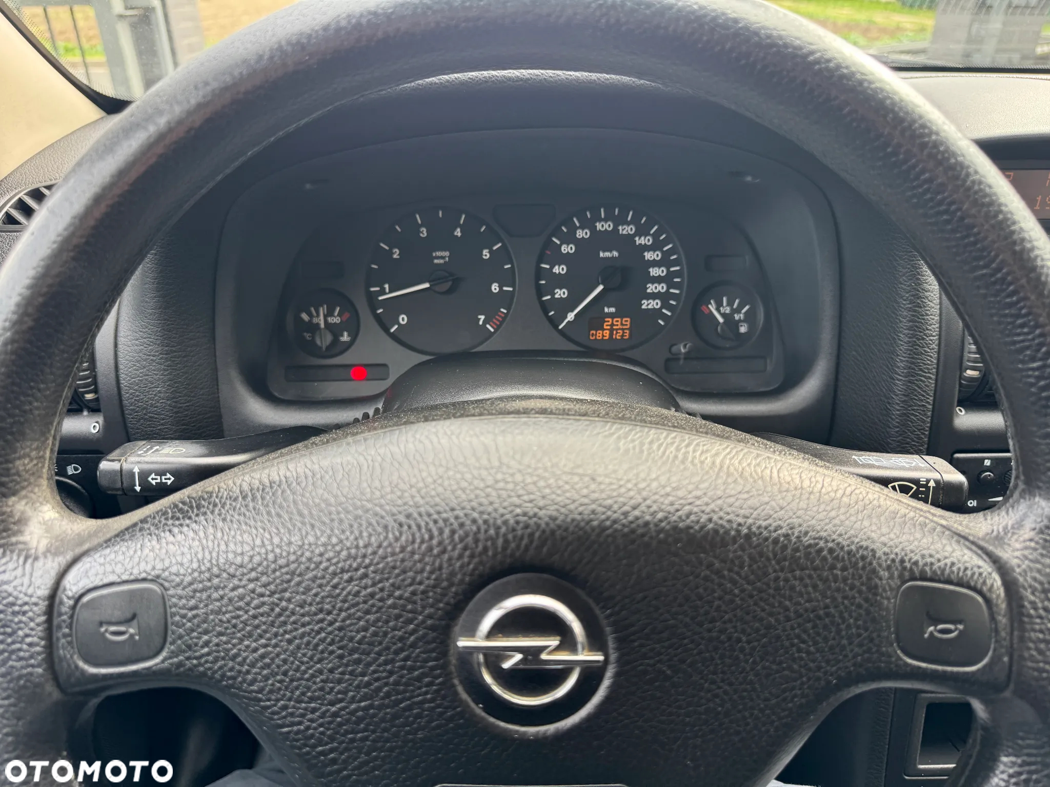 Opel Astra II 1.6 Comfort - 18