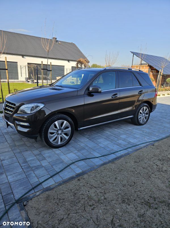 Mercedes-Benz ML - 2
