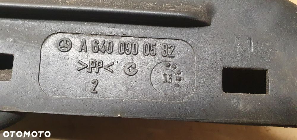 Rura dolot wlot przewód powietrza Mercedes A-Klasa W169 2.0 CDI A6400900582 - 7