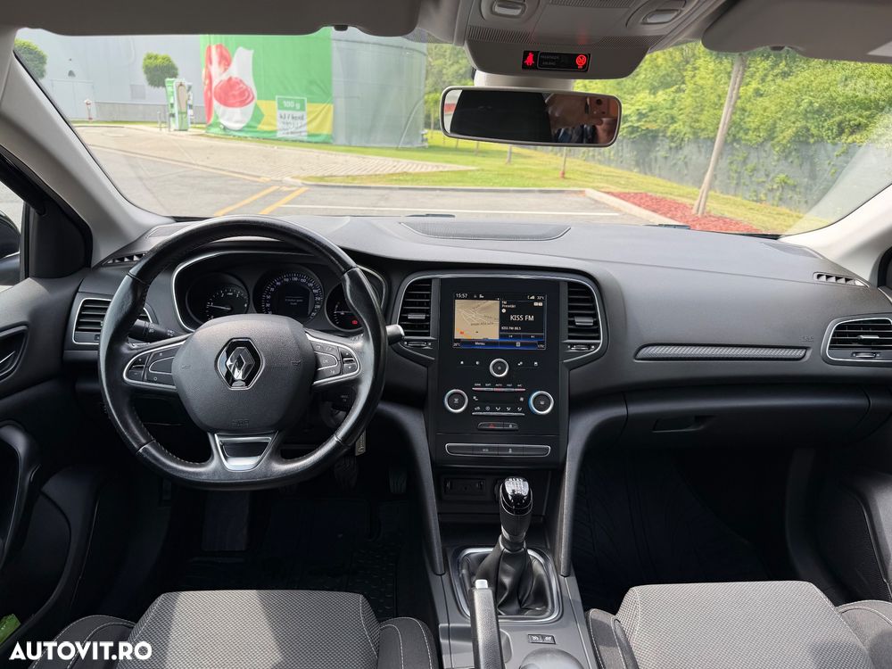 Renault Megane 1.5 dCi Expression - 9