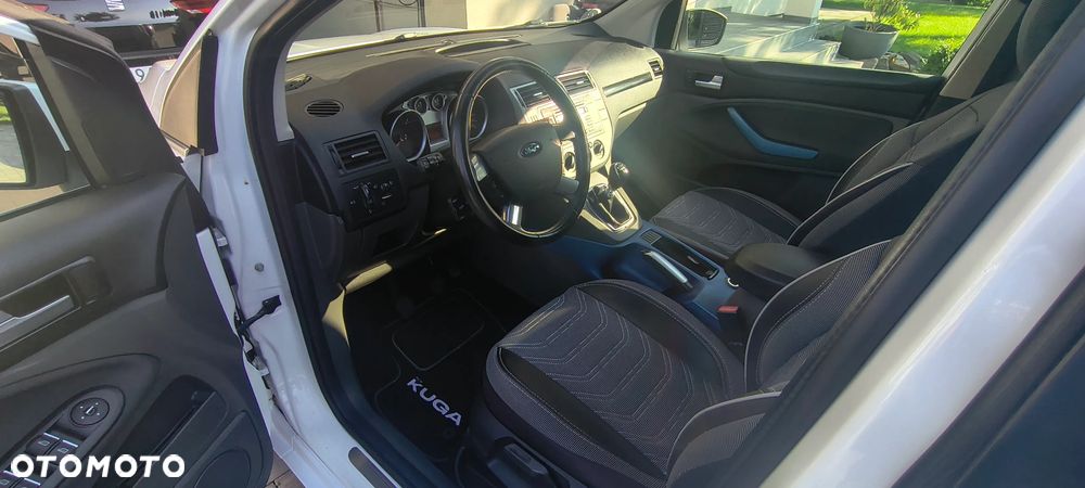 Ford Kuga 2.0 TDCi 2x4 Trend - 16