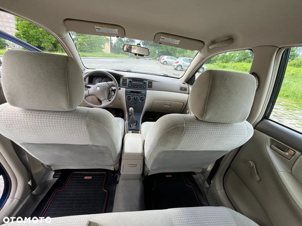 Toyota Corolla - 20