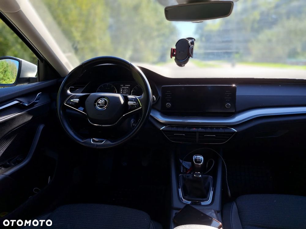 Skoda Octavia 1.5 TSI ACT Ambition - 7