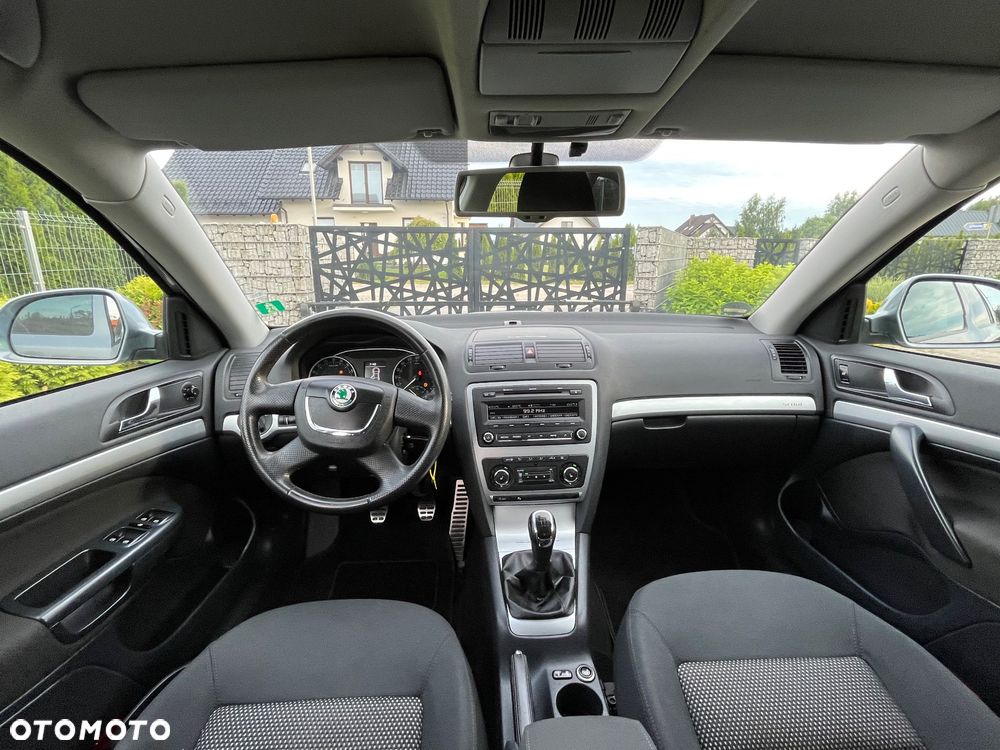 Skoda Octavia 2.0 TDI DPF Scout 4x4 - 11