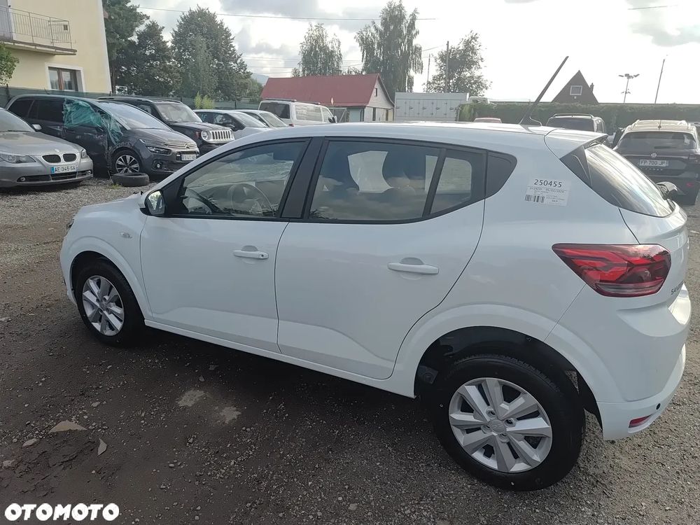 Dacia Sandero 1.0 TCe Expression CVT - 4