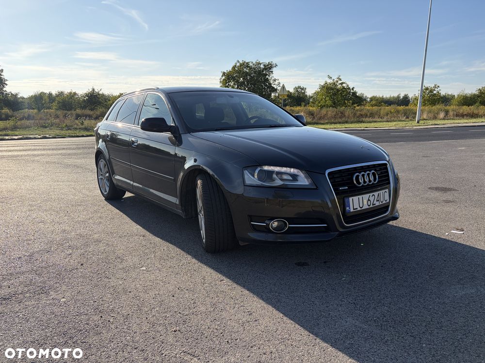 Audi A3 Sportback 1.8 TFSI Quattro Attraction - 2