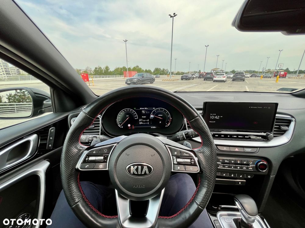 Kia ProCeed 1.6 T-GDI GT DCT - 16