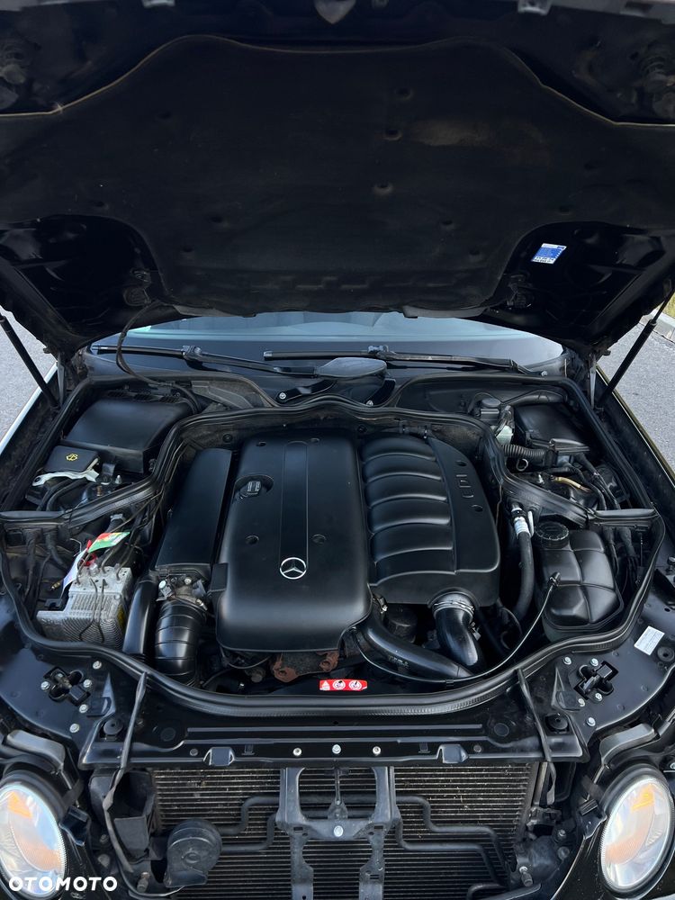 Mercedes-Benz Klasa E 270 CDI T Classic - 10