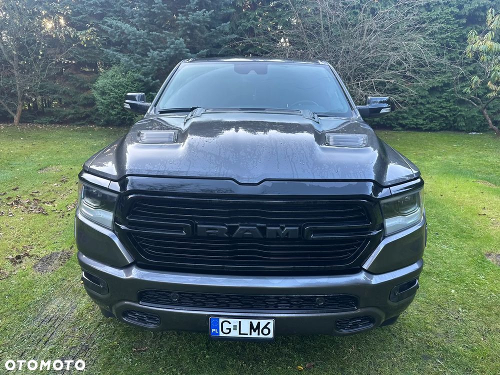 RAM 1500 5.7 Crew Cab Shortbed Laramie Black - 2