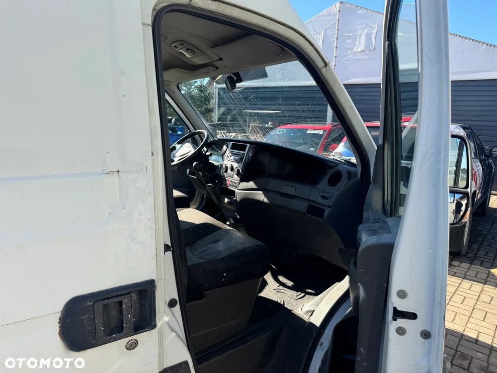 Iveco DAILY - 13