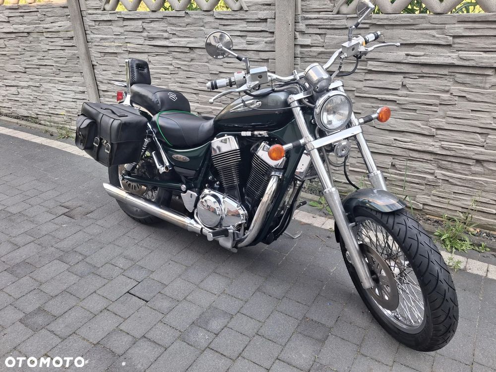 Suzuki Intruder
