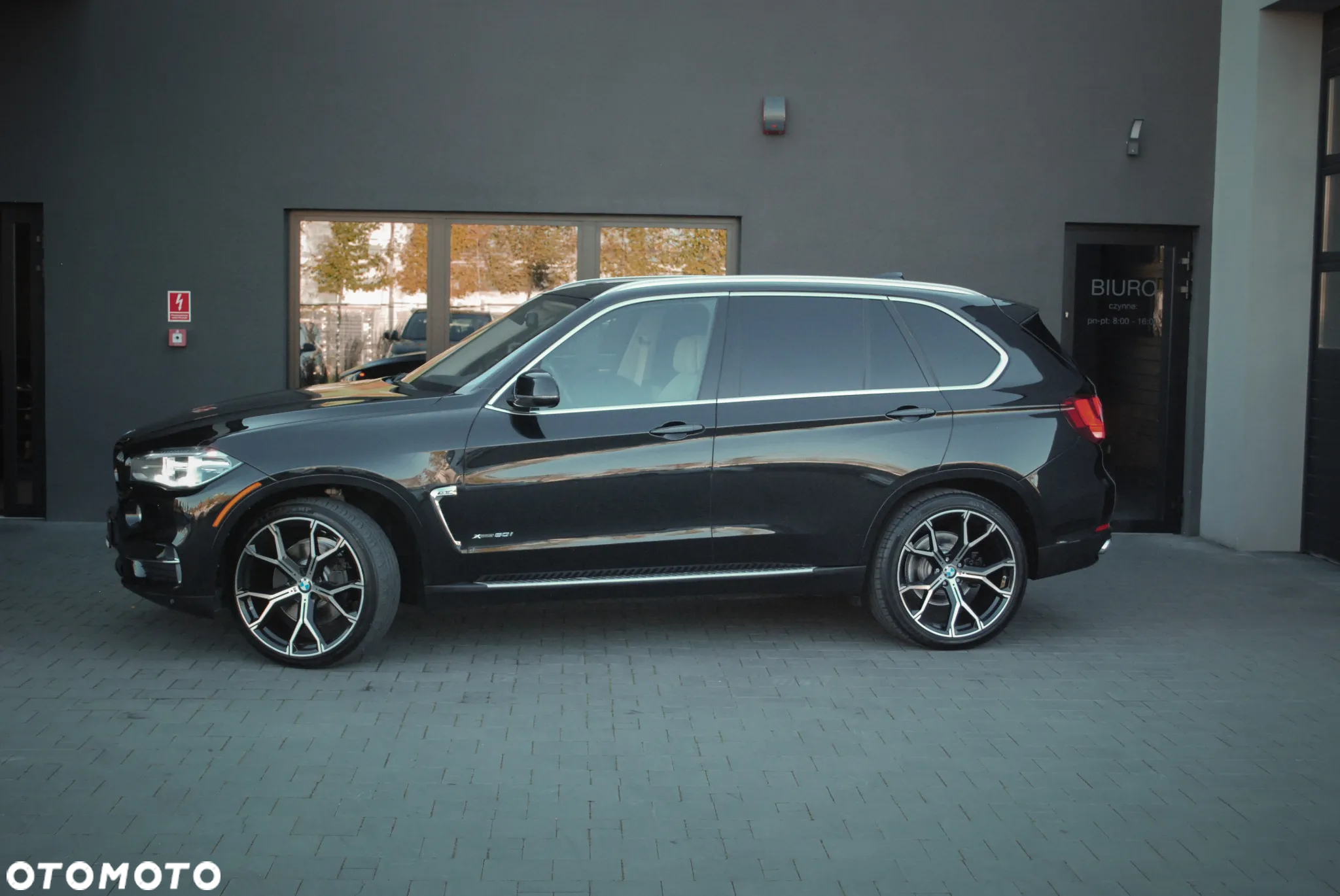 BMW X5 5.0i xDrive - 6