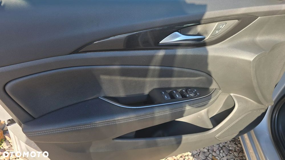 Opel Insignia 2.0 CDTI Business Elegance S&S - 15