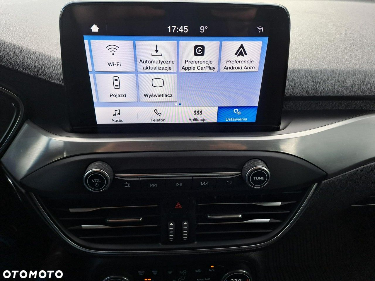 Ford Focus - 28