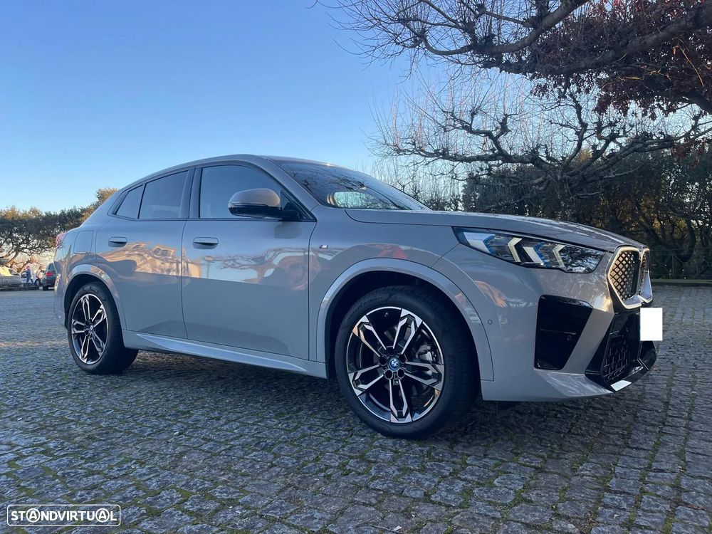 BMW iX2 xDrive30 Pack Desportivo M - 1