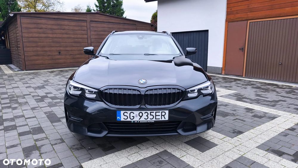 BMW Seria 3 320d Sport Line - 7