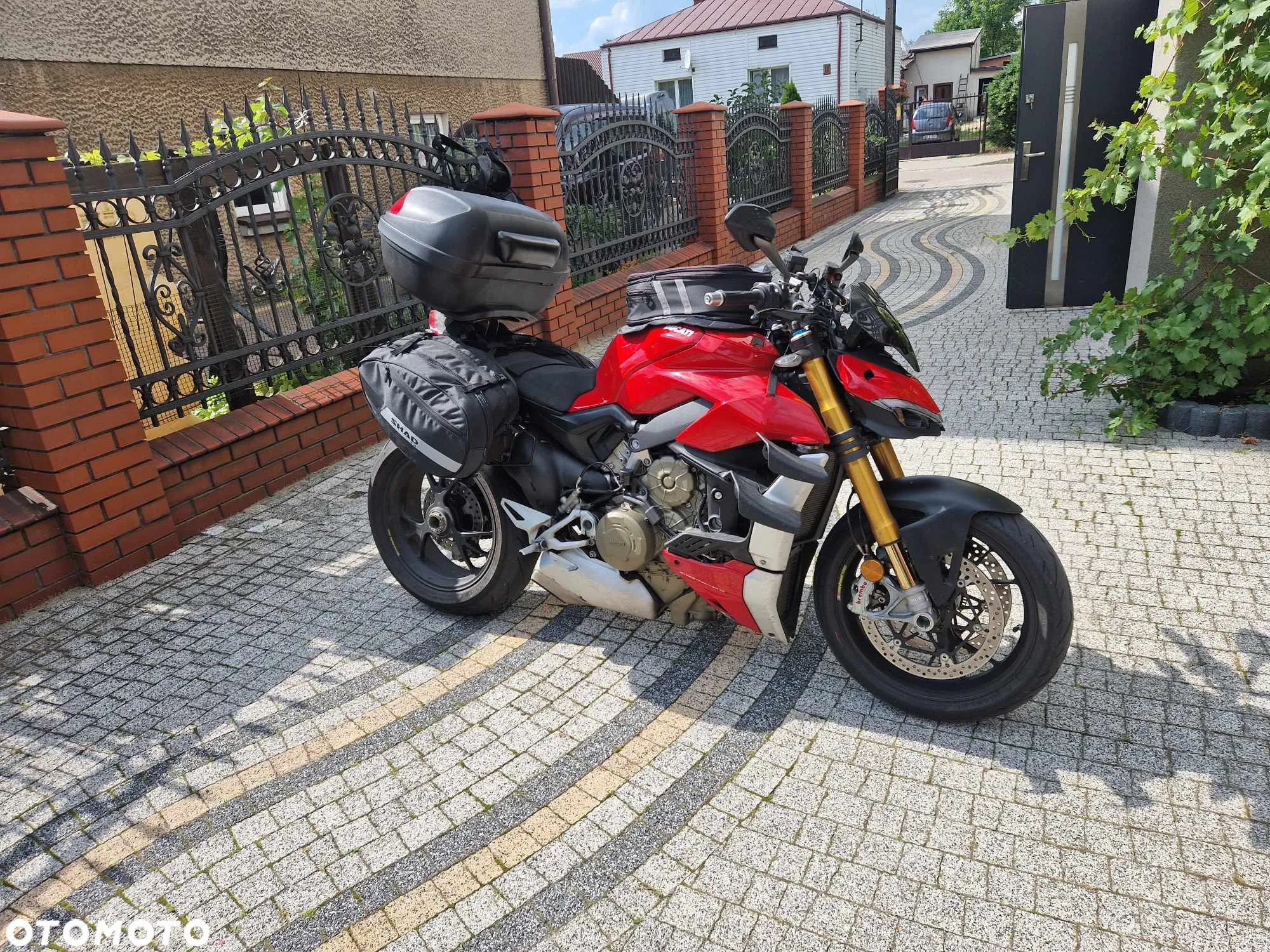 Ducati Streetfighter V4 - 4
