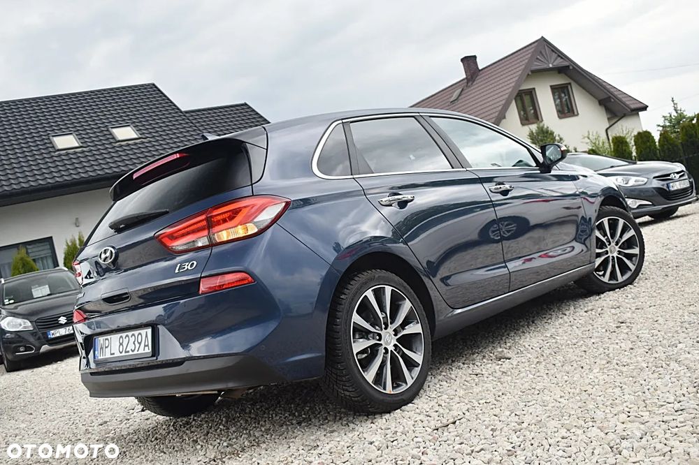 Hyundai i30 1.6 CRDI Passion Plus - 40
