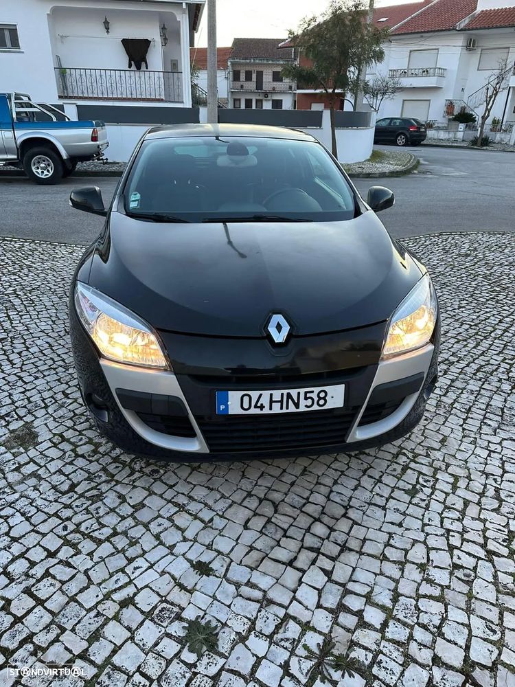 Renault Mégane 1.5 dCi Dynamique S - 1