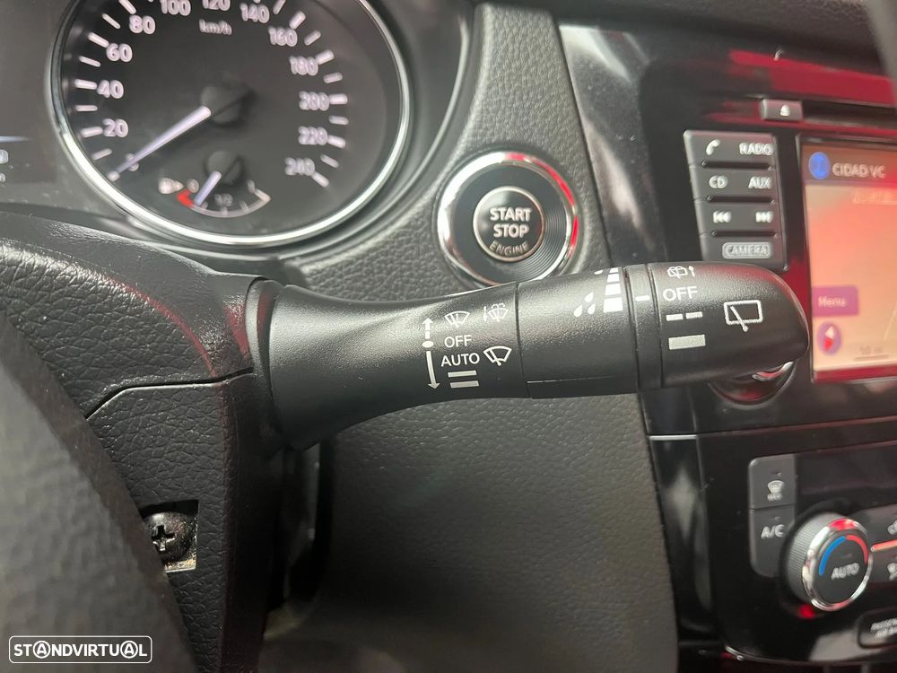 Nissan Qashqai 1.6 dCi Xtronic ACENTA - 26