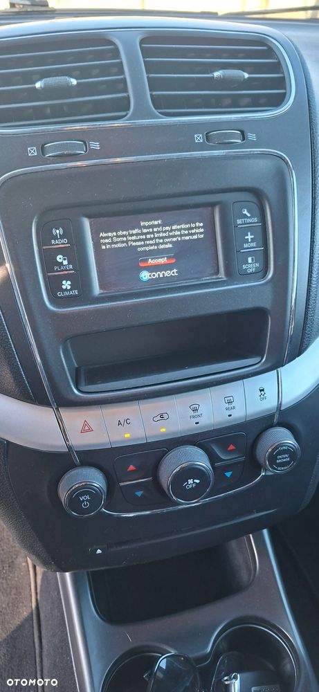 Dodge Journey - 10