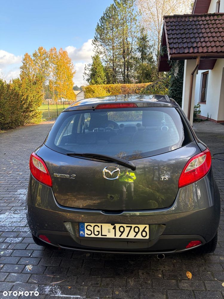 Mazda 2 - 14