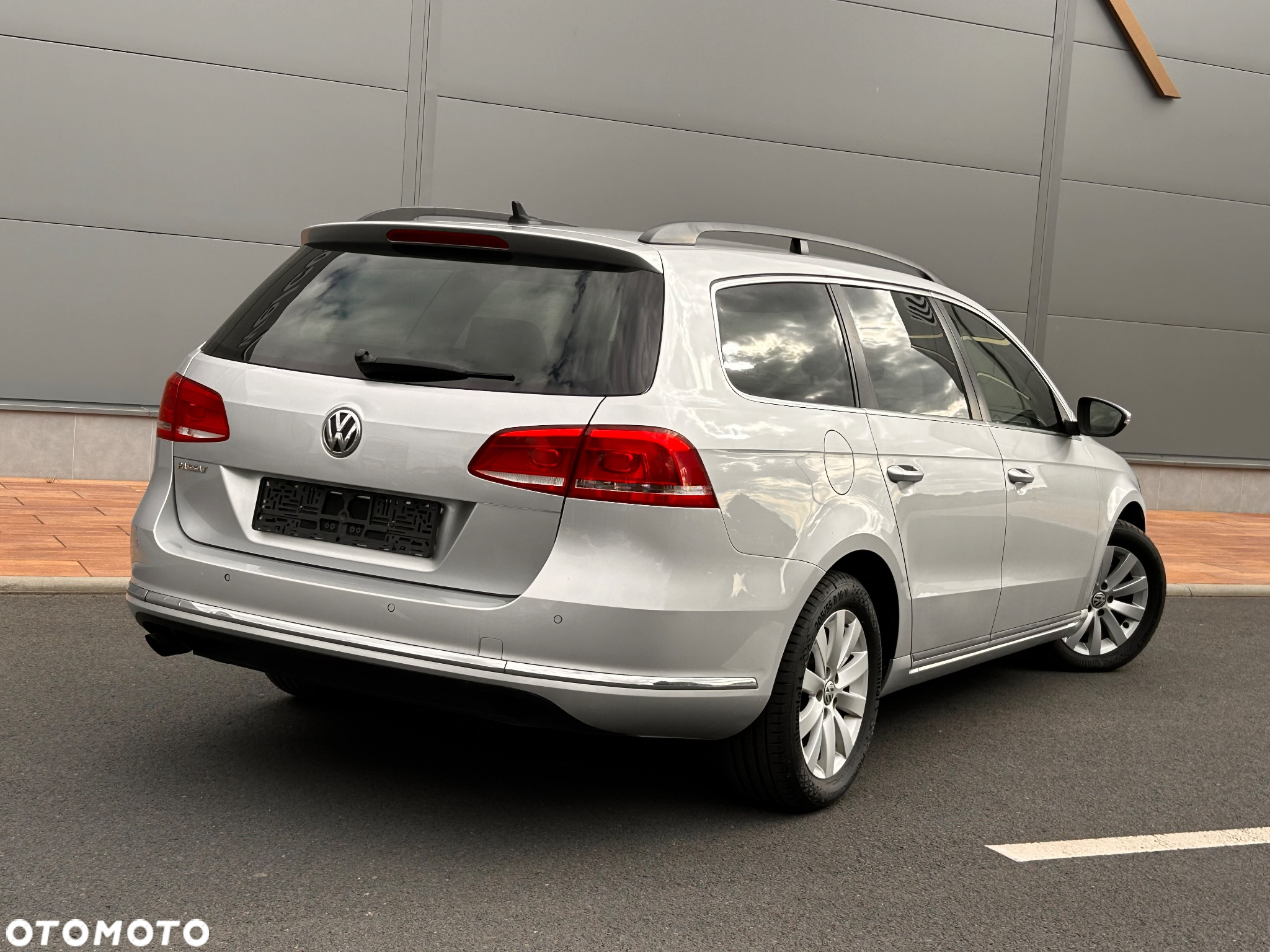 Volkswagen Passat 1.4 TSI BMT Comfortline DSG - 20
