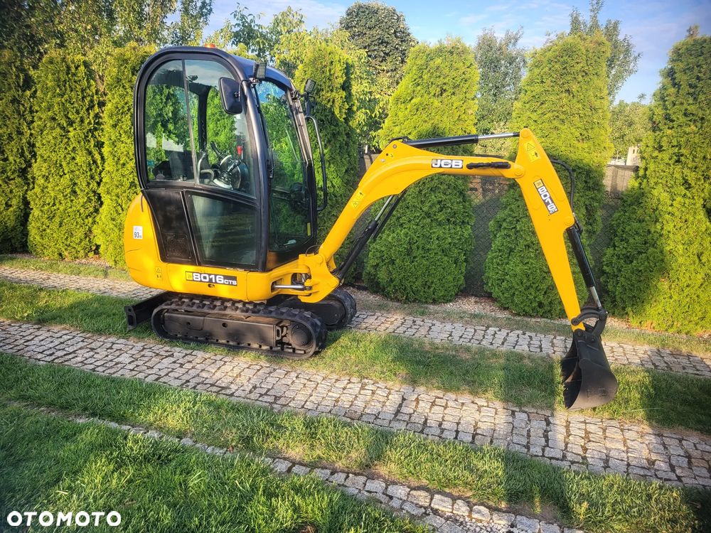 JCB 8016 - 12